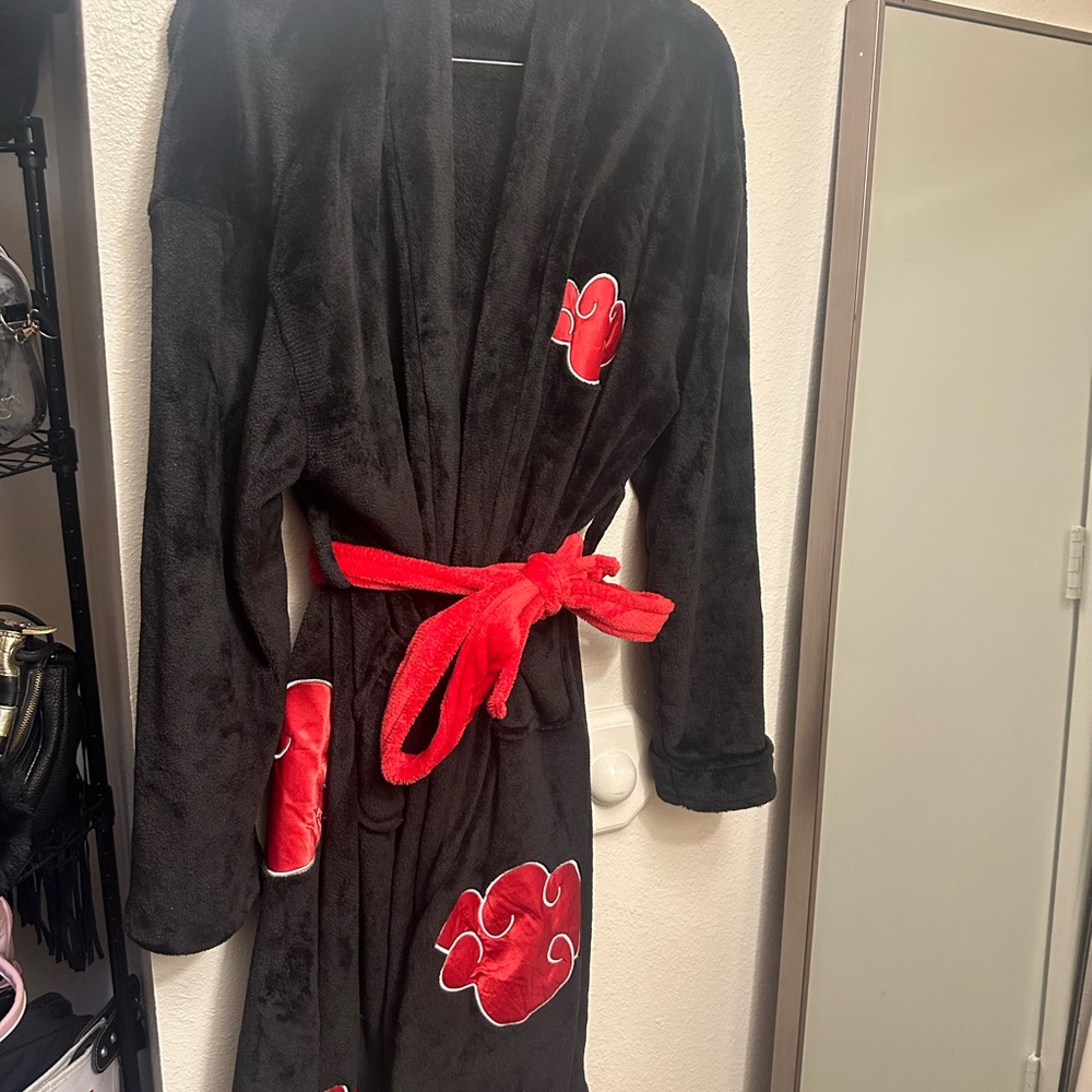 Black and Red Cloud Naruto Robe